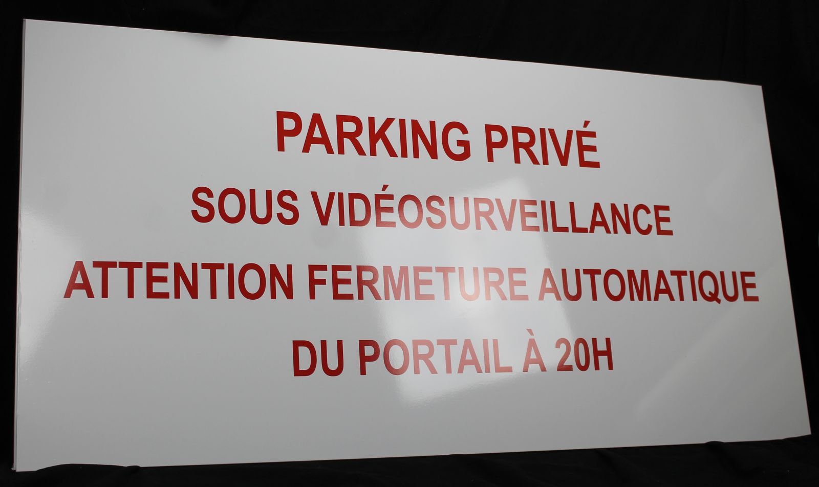 Panneau dibond impression numérique parking privé